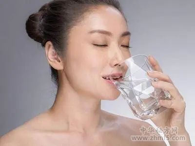 止咳偏方真能緩解咳嗽癥狀么？如何通過(guò)飲食調(diào)理？