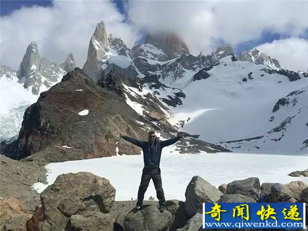 國外窮二代靠旅游年賺百萬 還把空姐釣回家