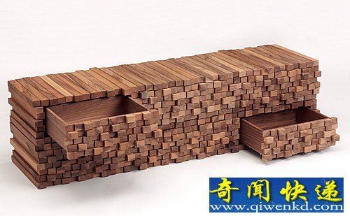 木棍的組合 woodenheap胡桃木櫥柜由六個完全相同的抽屜組成