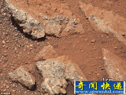 火星存在生命的新希望 “好奇”發(fā)現(xiàn)古代河流遺跡