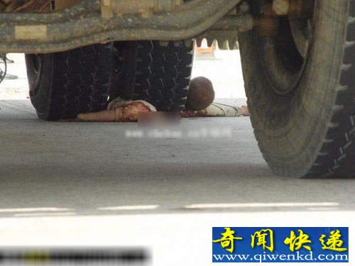 大貨車碾壓分尸兒童 請(qǐng)家長注意看護(hù)孩子