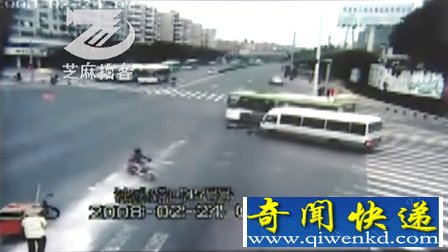 慘烈！365度探頭爆光福建車禍生命消失瞬間