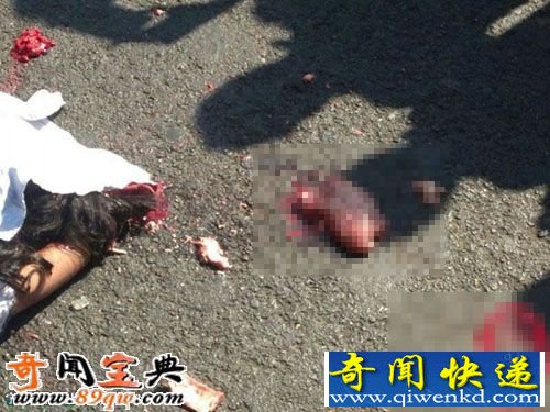 恐怖組圖國(guó)外騎摩托女學(xué)生被泥頭車碾壓爆頭