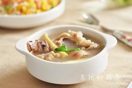 排骨墨魚湯