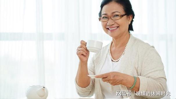 40歲女性水過(guò)多會(huì)影響性生活嗎？ 如何應(yīng)對(duì)40歲女性的水太多和緊張