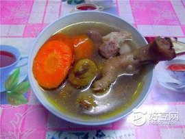 栗子雞腳瘦肉湯